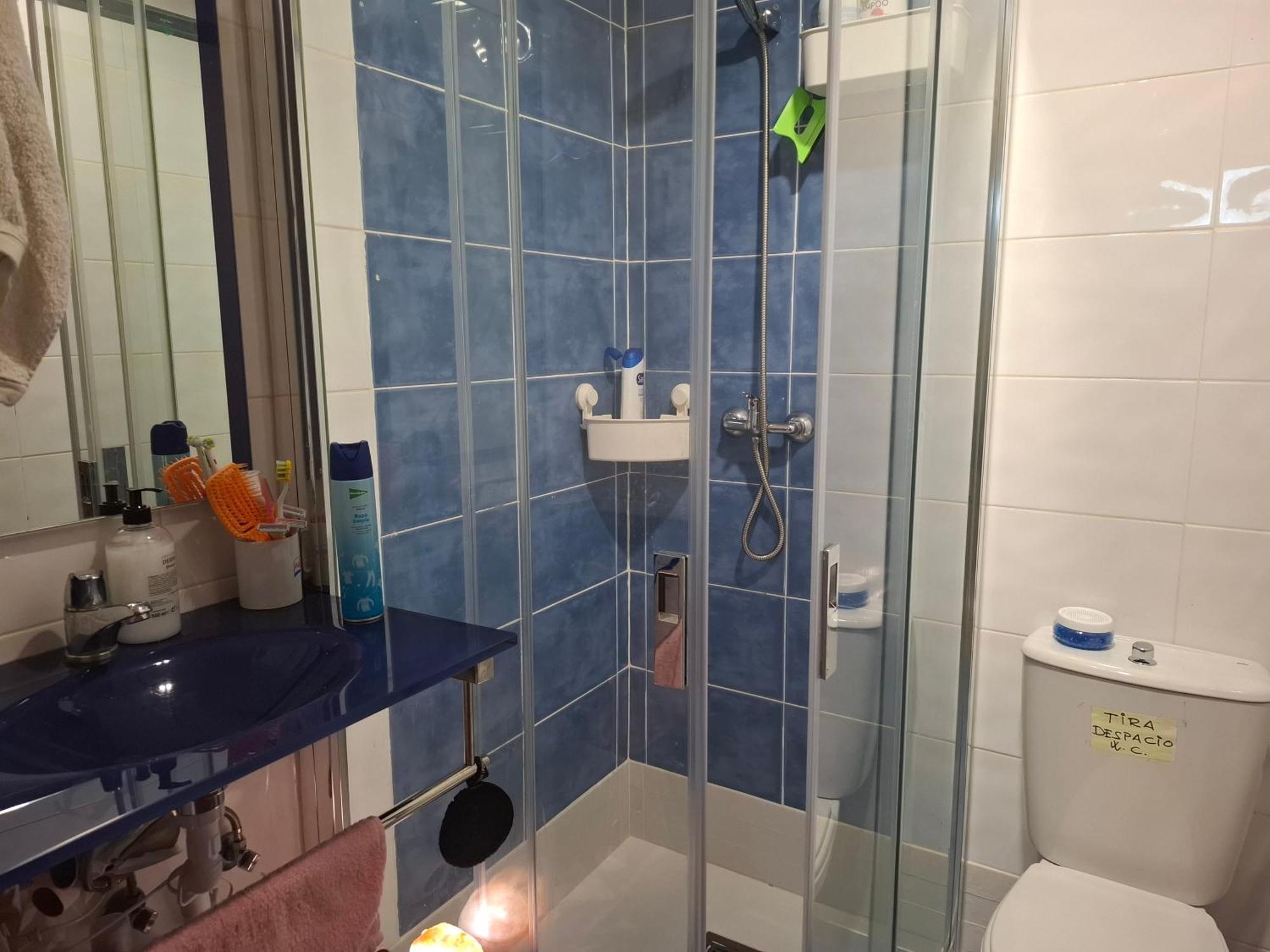 Habitaciones Individuales Wifi Tv Microondas Cerca Del Aeropuerto Madrid Habitacion Grande Wc Privado O Habitacion Pequena Wc Compartido Muy Tranquilas Bien Comunicadas Tren Metro Bus Facil Aparcamiento San Sebastián de los Reyes Εξωτερικό φωτογραφία